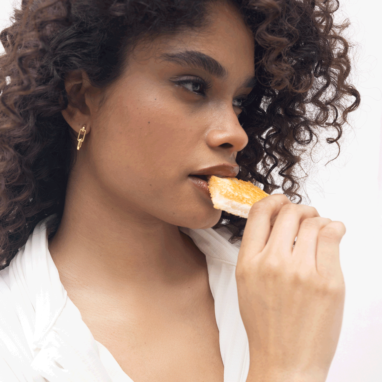 Ukiyo Link Hoop Earrings