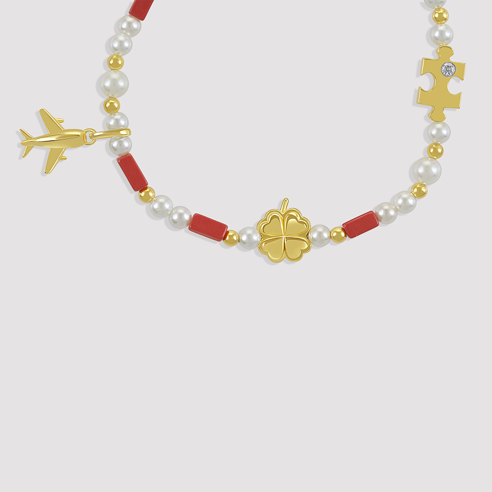 Gold-plated 925 silver bracelet from the Enishi collection, vibrant and symbolic of connection — product - side shot.