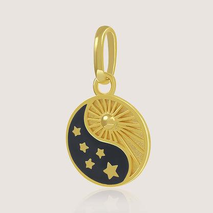 Gold-plated 925 silver charm from the Enishi collection, symbolizing friendship and connection — product - side shot.