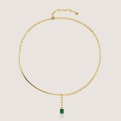 White Background - Front of KiraKira Emerald Choker | 925 Silver Gold-Plated from Nishani’s Kira Kira festive collection — handcrafted emerald jewelry, necklace in gold-plated 925 silver.