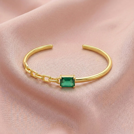 Kirakira Emerald Cuff
