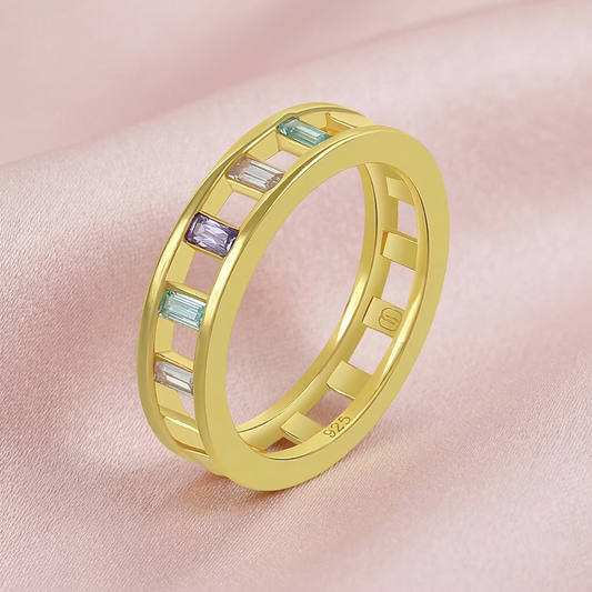 Natsumi Ombre Ring