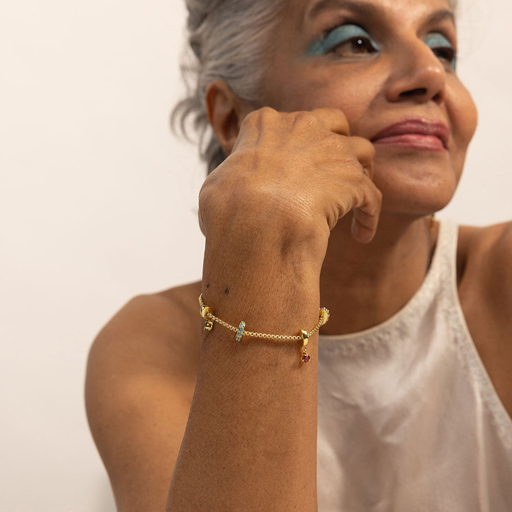 Gold-plated 925 silver mother-daughter bracelet symbolizing eternal love and connection