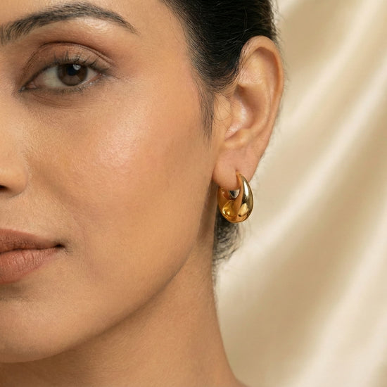 Heart Cut Out Earrings 925 Silver | Gold & Rhodium-Plated Jewellery