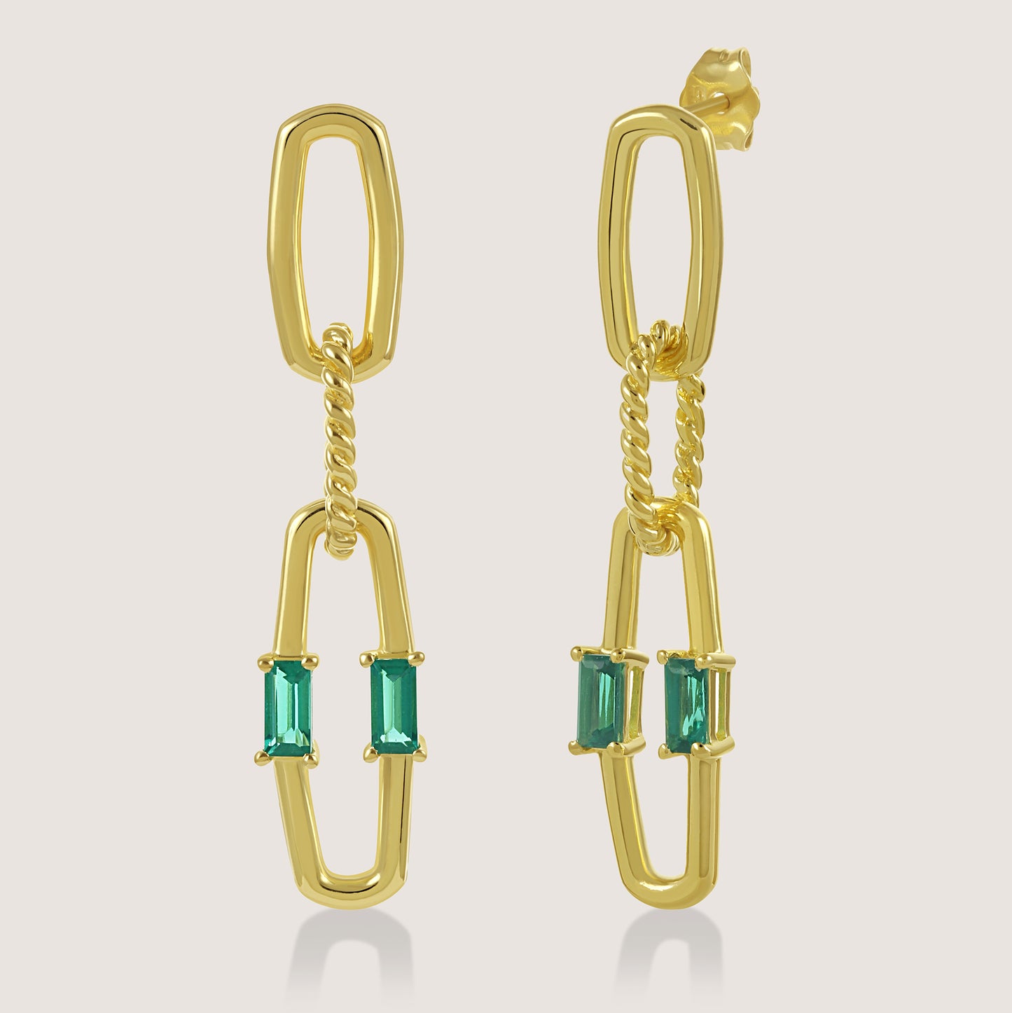 KiraKira Danglers –  highlighting its festive sparkle and glamour, part of Nishani’s KiraKira Collection.