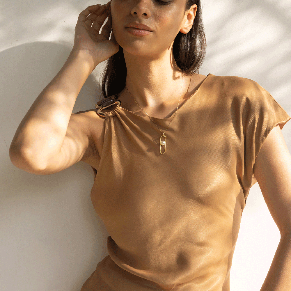 Mizuki Pearl Necklace –  highlighting its pearl elegance and sophisticated charm, part of Nishani’s Mizuki Collection.