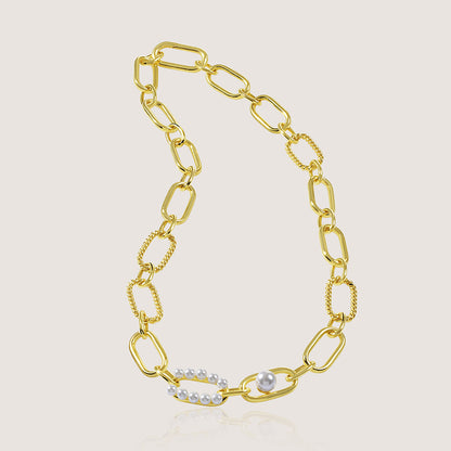 Mizuki Statement Pearl Choker –  highlighting its pearl elegance and sophisticated charm, part of Nishani’s Mizuki Collection.