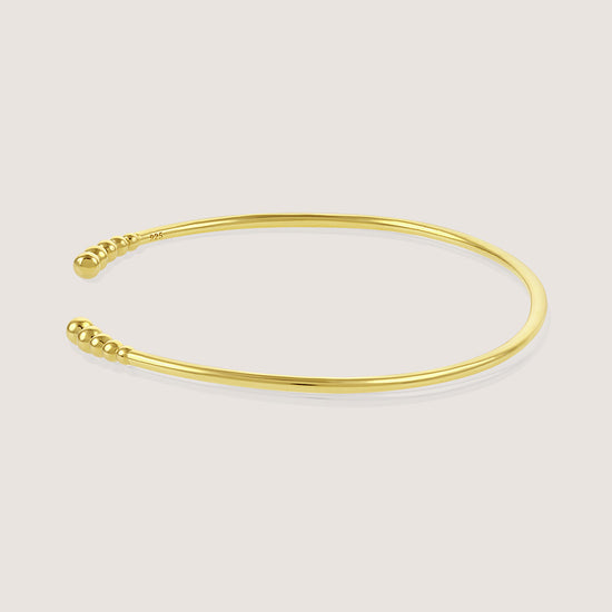 Side of Ukiyo Open Bangle — a minimal, gold-plated 925 silver design crafted for everyday wear from Nishani’s Ukiyo collection.