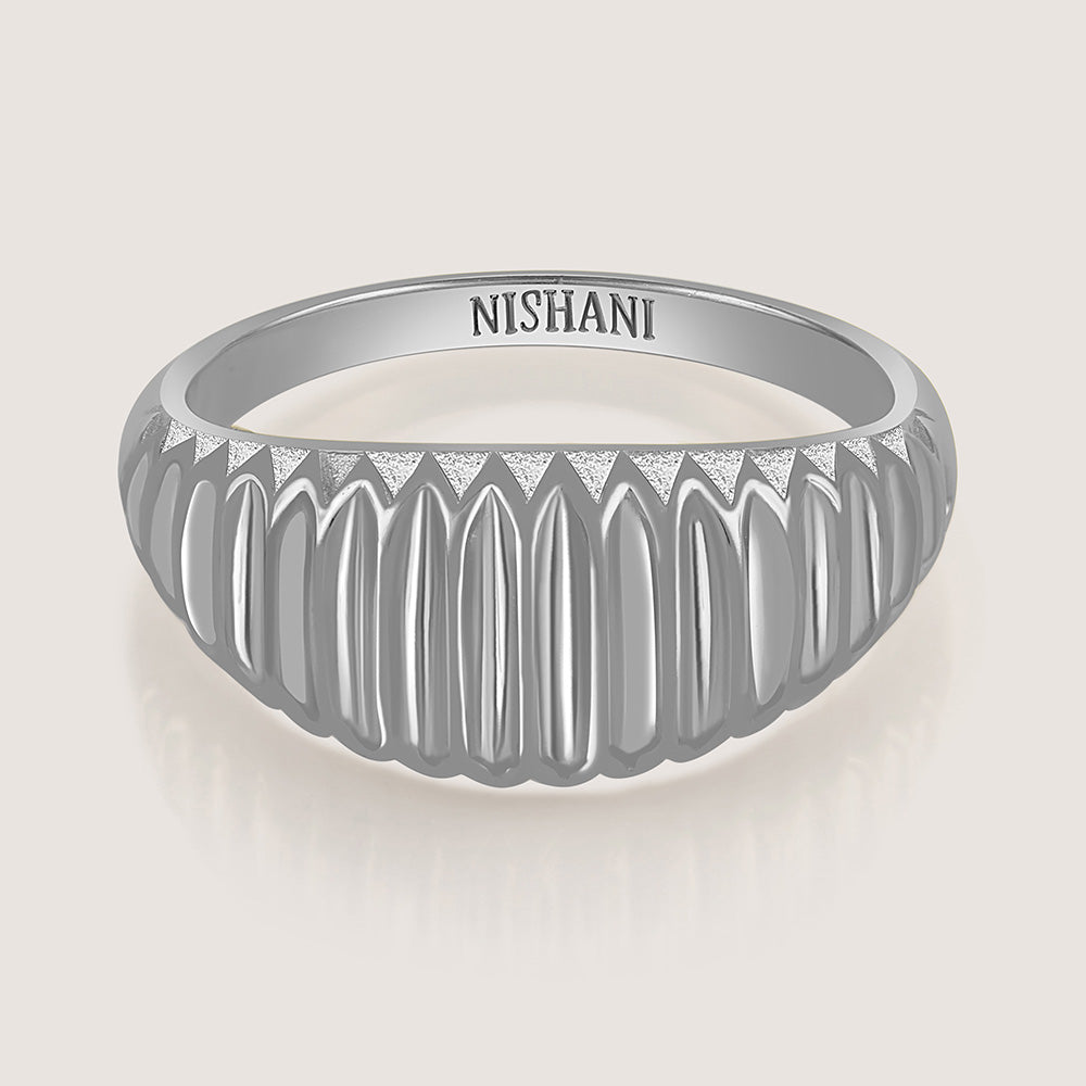 Ukiyo Ridges Ring — a minimal, rhodium-plated 925 silver design crafted for everyday wear from Nishani’s Ukiyo collection.