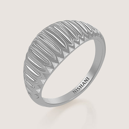 Ukiyo Ridges Ring — a minimal, rhodium-plated 925 silver design crafted for everyday wear from Nishani’s Ukiyo collection.