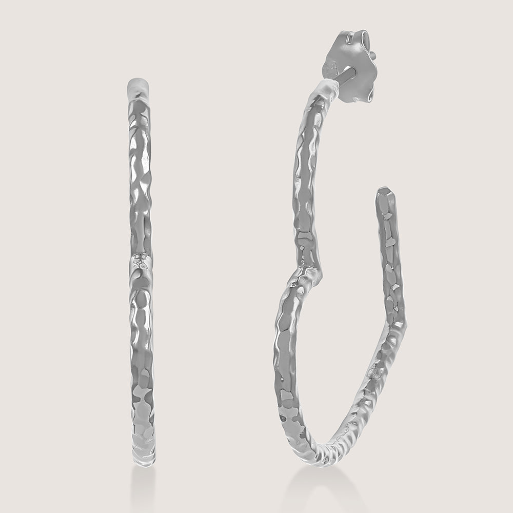 Ukiyo Textured Heart Hoops — a minimal, gold-plated 925 silver design crafted for everyday wear from Nishani’s Ukiyo collection.