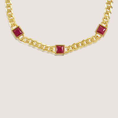 White Background - Close-up of KiraKira curb chain Bracelet | 925 Silver Gold Plated from Nishani’s Kira Kira festive collection — handcrafted bracelet in gold-plated 925 silver.