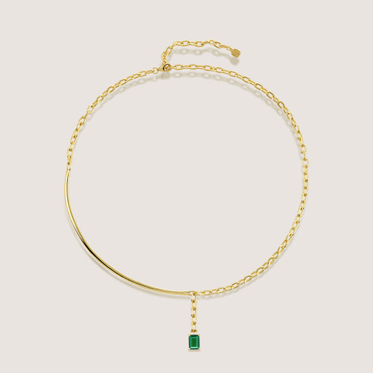 White Background - Front of KiraKira Emerald Choker | 925 Silver Gold-Plated from Nishani’s Kira Kira festive collection — handcrafted emerald jewelry, necklace in gold-plated 925 silver.