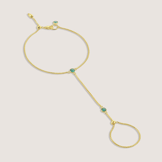 White Background - Front of KiraKira Emerald Hand Chain | 925 Silver Gold-Plated from Nishani’s Kira Kira festive collection — handcrafted emerald jewelry, bracelet in gold-plated 925 silver.