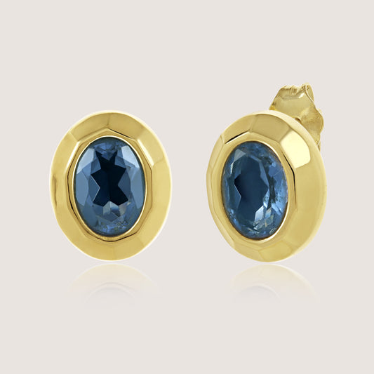 White Background - Front of KiraKira Sapphire Stud Earrings | 925 Silver Gold-Plated from Nishani’s Kira Kira festive collection — handcrafted sapphire jewelry, earrings in gold-plated 925 silver.
