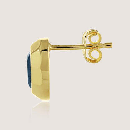 White Background - Side of KiraKira Sapphire Stud Earrings | 925 Silver Gold-Plated from Nishani’s Kira Kira festive collection — handcrafted sapphire jewelry, earrings in gold-plated 925 silver.