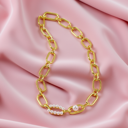 Mizuki Pearl Statement Choker Necklace