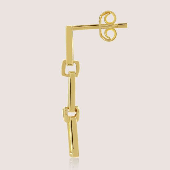 xo earrings crafted in 925 sterling silver, available in gold and rhodium-plated finish, featuring a romantic heart-inspired design